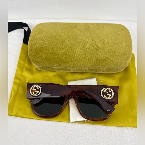 Gucci Tortoise Shell Sunglasses - Picture 8 of 16